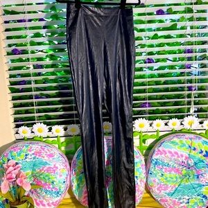 S Betro slinky, black leather look skin tight pants